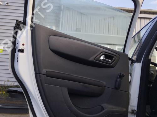 Used Rear left interior door handle CITROËN C4 I (LC_) 1.6 HDi (90 hp) 30820451