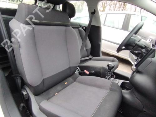 Right front seat CITROËN C3 III (SX) 1.5 BlueHDi 100 (SXYHYP, SXYHTU) | BP33544644C16 - Image 2