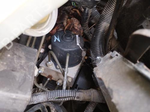 Used ABS pump FORD FUSION (JU_) 1.6 (100 hp) 30903831