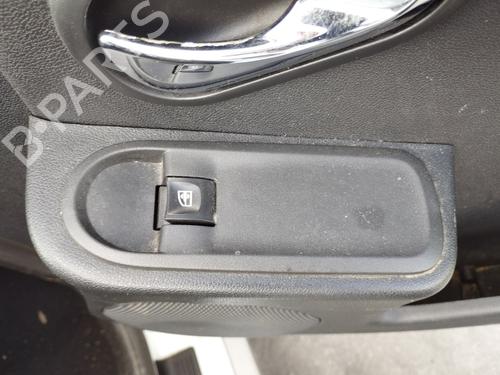 Used Right front window switch DACIA DUSTER (HS_) 1.5 dCi (109 hp) 29969191