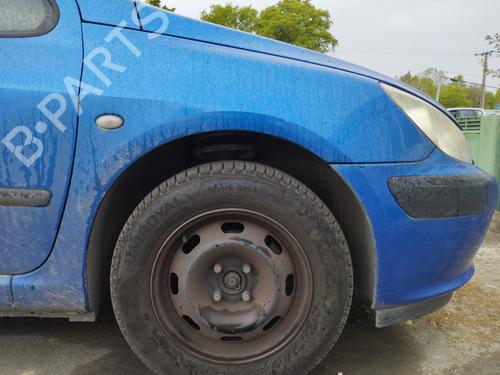 Used Right front fenders PEUGEOT 307 (3A/C) 1.4 HDi (68 hp) 27042753