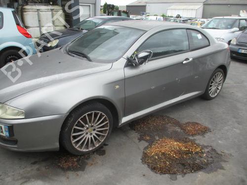 Used Left front door ALFA ROMEO GT (937_) 1.9 JTD (937CXN1B) (150 hp) 27050855