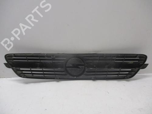 Used Grille OPEL MERIVA A MPV (X03) 1.6 16V (E75) (100 hp) 27067069