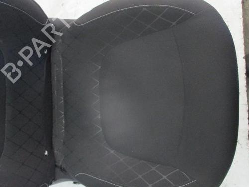 Right front seat RENAULT CAPTUR I (J5_, H5_) 1.2 TCe 120 | BP27066496C16 - Image 4