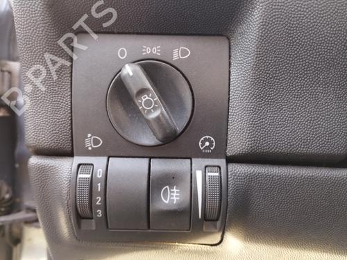 headlight-switch-opel-corsa-c-x01-2000-2001-2002-2003-2004-2005-2006-2007-2008-2009-33544502 main image
