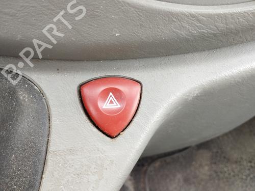 Warnblinkschalter für Warnblinkschalter RENAULT TRAFIC II Van (FL) 2.0 dCi 115 (FL01, FL0U, FL00, FL0H, FL0M) (114 hp) 33635143 33635143