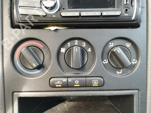 Compresseur AC OPEL ASTRA G Hatchback (T98) 2.0 DTI 16V (F08, F48) (101 hp) 28591431