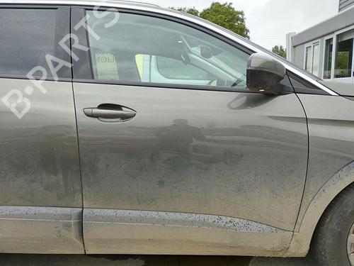Front right exterior door handle PEUGEOT 5008 II (MC_, MJ_, MR_, M4_) 1.5 BlueHDi 130 (MCYHZJ, MCYHZR, MCYHZX) | BP27072813C129 
