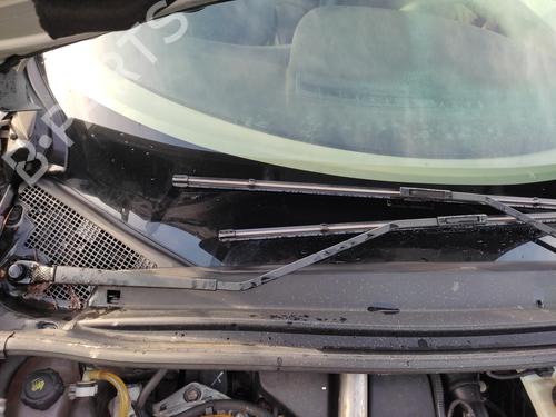 Used Front windshield wiper arm RENAULT SCÉNIC III (JZ0/1_) 1.5 dCi (110 hp) 27077197