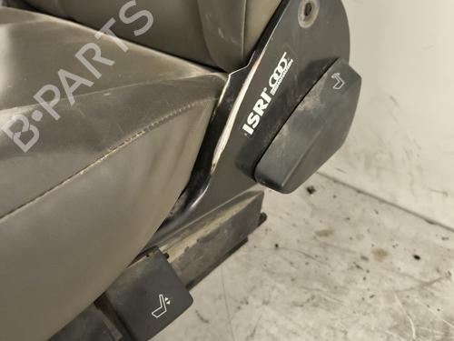 Left front seat IVECO DAILY VI Van 33S13, 35S13, 35C13 | BP32729677C15 - Image 6