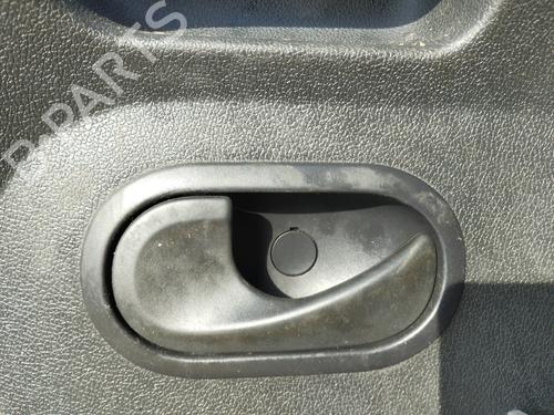 Used Front left interior door handle RENAULT MASTER III Van (FV) 2.3 dCi 145 FWD (FV0E, FV0F, FV0H, FV02, FV0M, FV0S,... (146 hp) 27041772
