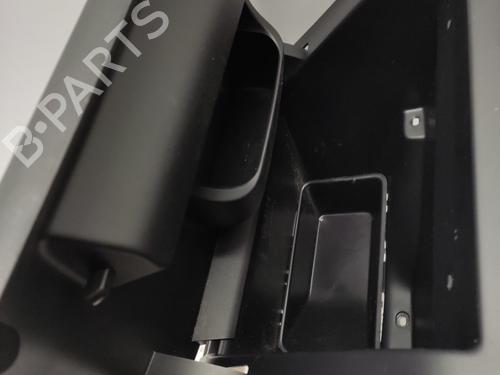 Used Glove box Glove box CITROËN C3 III (SX) 1.2 PureTech 82 (83 hp) 33237559 33237559