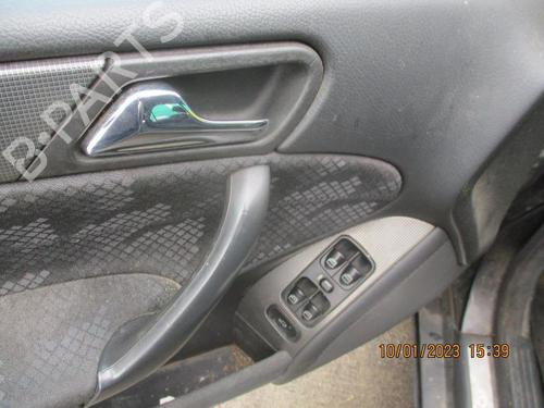 Poignée intérieure avant gauche MERCEDES-BENZ C-CLASS (W203) C 220 CDI (203.006) (136 hp) 27802271