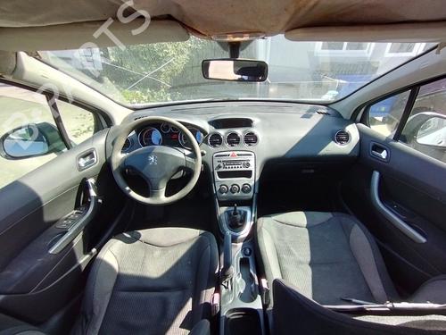 Used Dashboard PEUGEOT 308 I (4A_, 4C_) 1.6 HDi (109 hp) 27521216