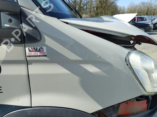 Used Right front fenders Right front fenders IVECO DAILY VI Van 33S13, 35S13, 35C13 (126 hp) 32729655 32729655