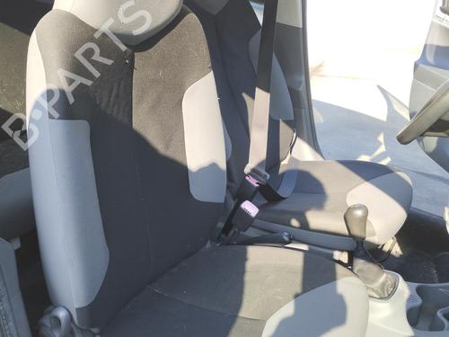 Used Right front seat PEUGEOT 107 (PM_, PN_) 1.0 (68 hp) 27084357