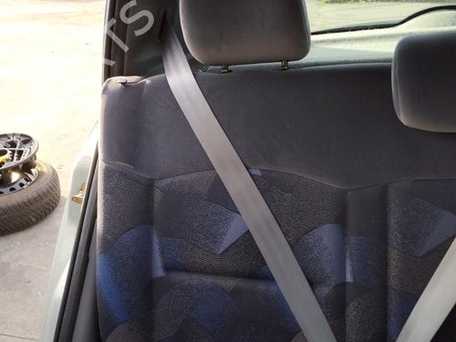 Encosto de cabeça RENAULT CLIO II (BB_, CB_) 1.2 (BB0A, BB0F, BB10, BB1K, BB28, BB2D, BB2H, CB0A,... (58 hp) 30903626