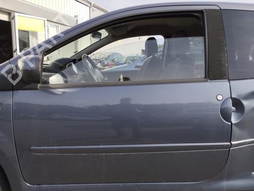 left-front-door-renault-twingo-ii-cn0_-2007-40602248 main image