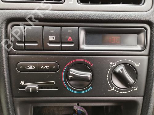 Used Display monitor PEUGEOT 406 Coupe (8C) 2.0 16V (135 hp) 30444816