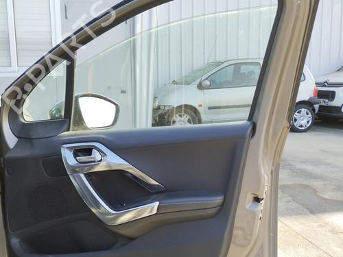 Front right door window PEUGEOT 2008 I (CU_) 1.2 VTi | BP27048496C19