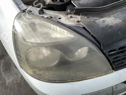 Used Right headlight RENAULT CLIO II (BB_, CB_) 1.5 dCi (B/CB07) (65 hp) 27057754
