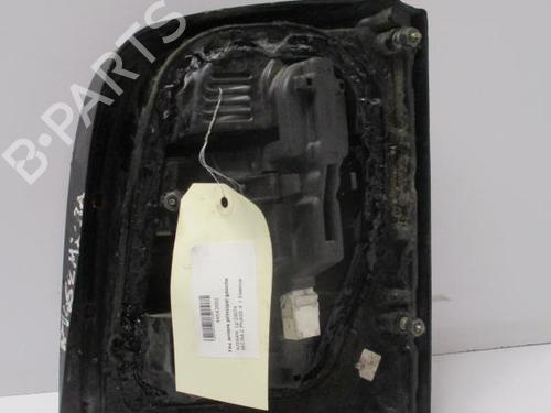 Used Left taillight NISSAN MICRA II (K11) 1.0 i 16V (60 hp) 27085464