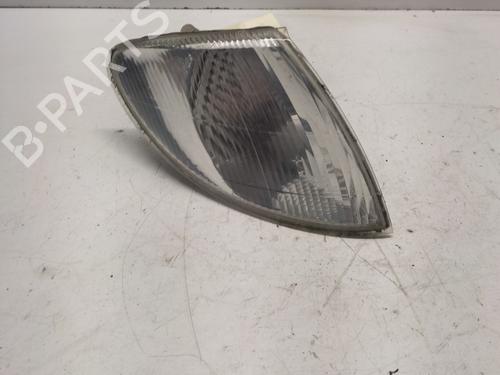 Used Right front indicator RENAULT MEGANE Scenic (JA0/1_) 1.6 16V (JA0B, JA04, JA11, JA00) (107 hp) 31998747