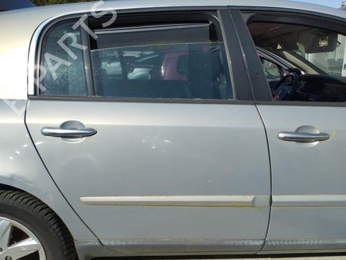 Dør rude højre bagtil Dør rude højre bagtil RENAULT VEL SATIS (BJ0_) 2.0 dCi (BJ03) (150 hp) 39761816 39761816