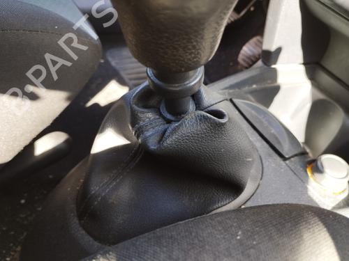 Used Shift knob Shift knob RENAULT CLIO II (BB_, CB_) [1998-2016] 32773206 32773206
