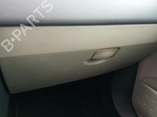 Used Glove box RENAULT MEGANE II (BM0/1_, CM0/1_) 1.6 16V (BM0C, CM0C) (113 hp) 27070774