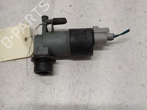 Used Washer pump TOYOTA YARIS (_P13_) 1.3 (NSP130_, NSP130) (99 hp) 31181635