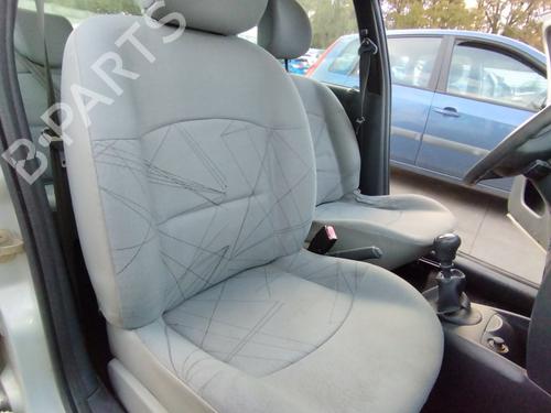 Sæde højre fortil RENAULT CLIO II (BB_, CB_) 1.5 dCi (B/CB07) (65 hp) 30109846