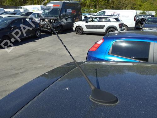 Antenne/Base Antenne/Base PEUGEOT 3008 I MPV (0U_) 1.6 HDi (112 hp) 33874170 33874170