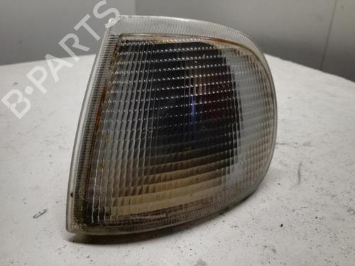 Used Left front indicator SKODA FELICIA I (6U1) 1.3 (54 hp) 27086156