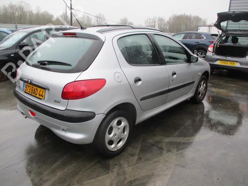 Servostyringspumpe PEUGEOT 206 Hatchback (2A/C) 1.4 i | BP27076073M99 