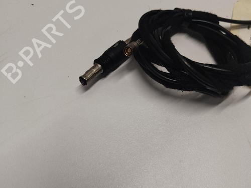 antennabase-renault-laguna-ii-bg01_-2001-2002-2003-2004-2005-2006-2007-39665092 main image