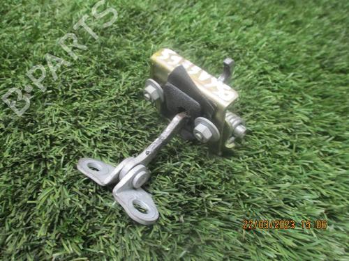 Used Hinge/Door check strap CITROËN XSARA Coupe (N0) 1.6 16V (109 hp) 27065936