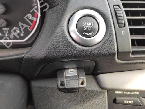 Used Card reader BMW 1 (E87) 118 d (143 hp) 27051521