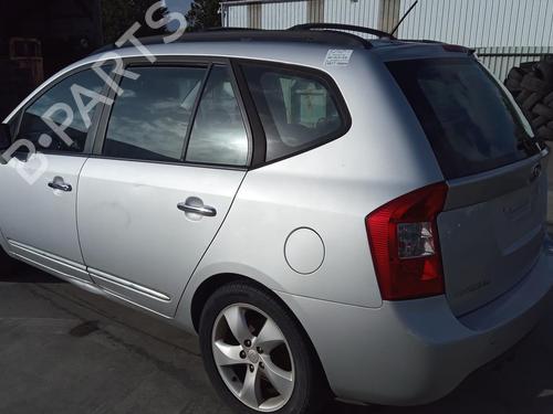 Used Rear left exterior door handle KIA CARENS III MPV (UN) 2.0 CRDi 140 (140 hp) 27087066