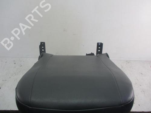 Right front seat VW TOURAN (1T3) 2.0 TDI | BP27066394C16 - Image 5