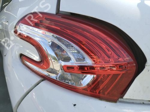 Used Left taillight PEUGEOT 208 I (CA_, CC_) 1.4 HDi (68 hp) 27802161