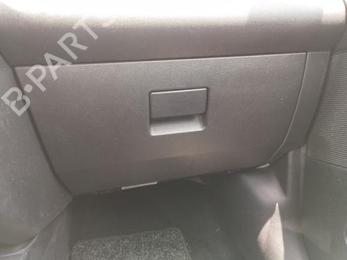 Used Glove box FORD FIESTA V (JH_, JD_) 1.3 (69 hp) 27042097
