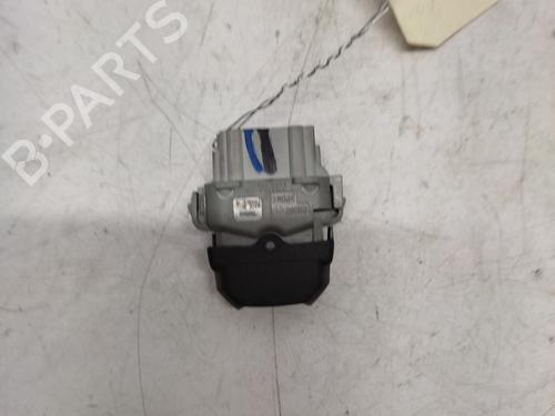 Used Right front window switch Right front window switch RENAULT MEGANE II Estate (KM0/1_) 1.9 dCi (KMRG, KM1G, KM0G, KM2C) (120 hp) 33334726 33334726