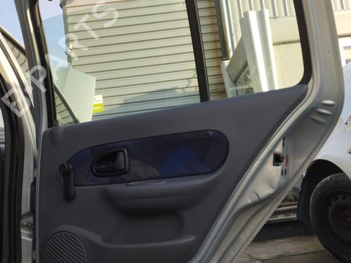 Puerta trasera derecha RENAULT CLIO II (BB_, CB_) 1.2 (BB0A, BB0F, BB10, BB1K, BB28, BB2D, BB2H, CB0A,... | BP30903609C5