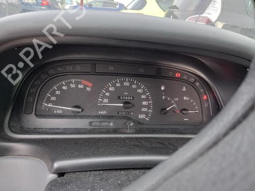 Used Instrument cluster RENAULT LAGUNA I (B56_, 556_) 1.8 (B56Z) (94 hp) 27053447
