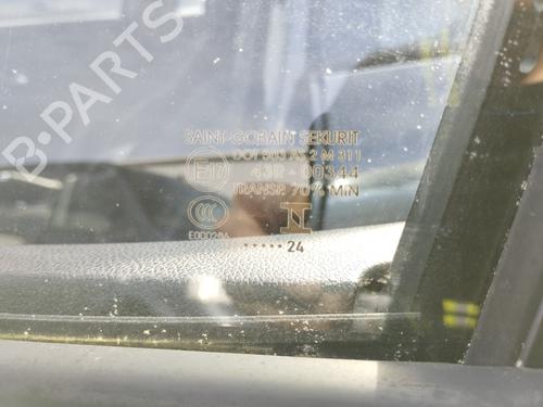 Dør rude ventre foran Dør rude ventre foran RENAULT MEGANE III Hatchback (BZ0/1_, B3_) 1.5 dCi (BZ0C) (90 hp) 33611848 33611848