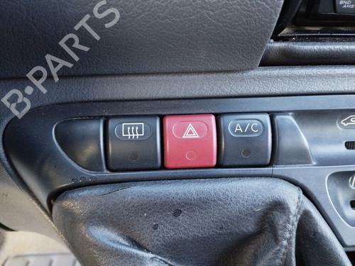 warning-switch-citroen-evasion-mpv-22-u6-1994-1995-1996-1997-1998-1999-2000-2001-2002-32429103 main image