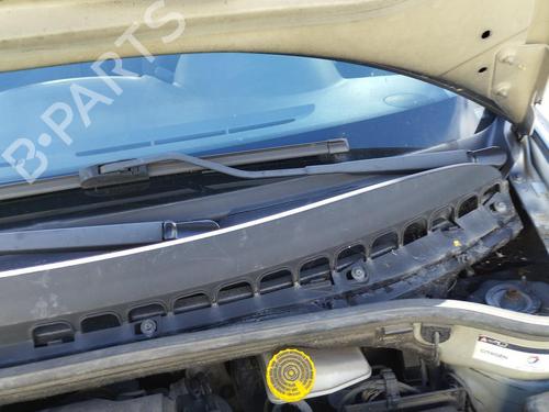 Used Front windshield wiper arm CITROËN C3 I (FC_, FN_) 1.4 HDi (68 hp) 27064931
