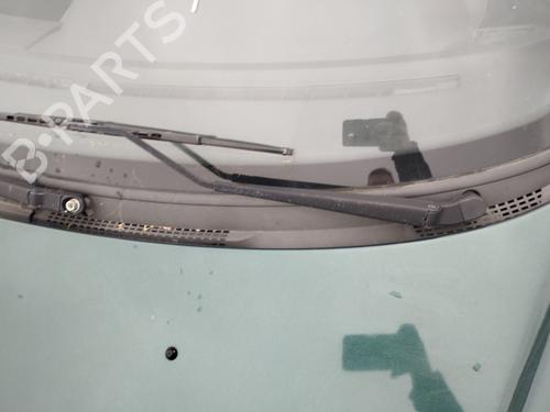 Used Front windshield wiper arm PEUGEOT 306 Hatchback (7A, 7C, N3, N5) 2.0 HDI 90 (90 hp) 27049436