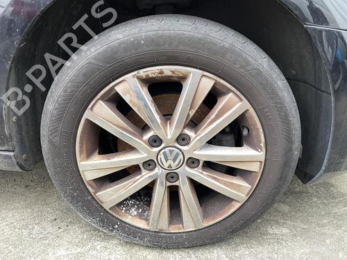 Used Right front brake caliper VW GOLF VI (5K1) 1.6 TDI (105 hp) 27081078